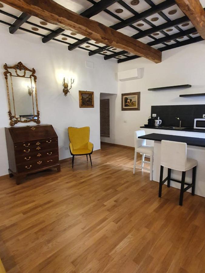 רומא Charming Frattina - 2 Bathrooms New Apartment מראה חיצוני תמונה